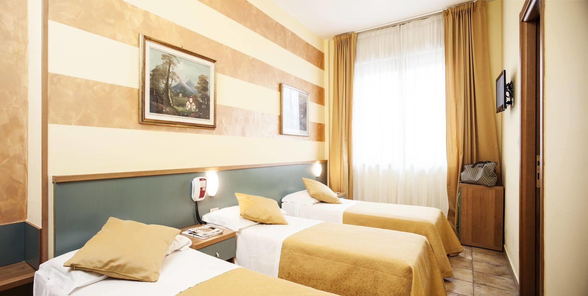 Astor Hotel Torino Esterno foto