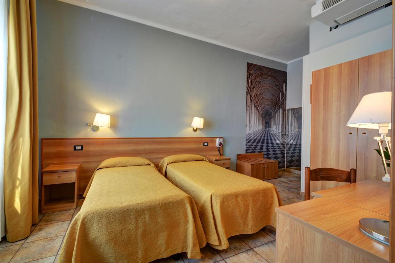 Astor Hotel Torino Esterno foto